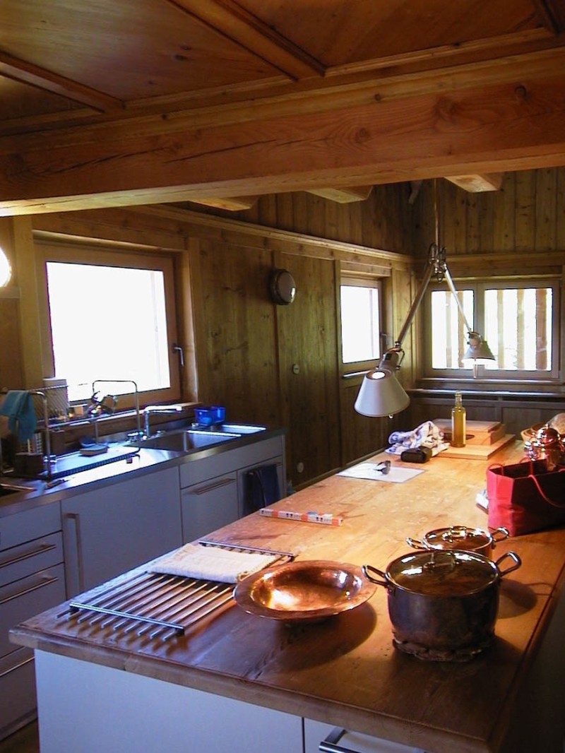 Montes  isola cucina
